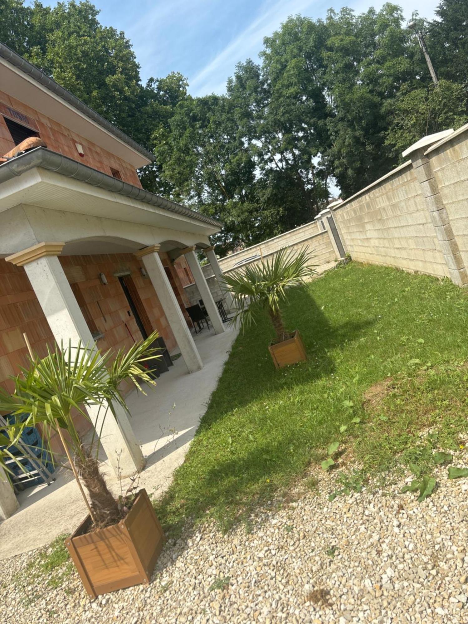 Lg1 Saint-Dizier Exterior foto